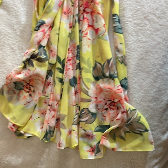 Eliza J Halter Ruffle Yellow Floral Maxi Dress - Picture 3 of 4
